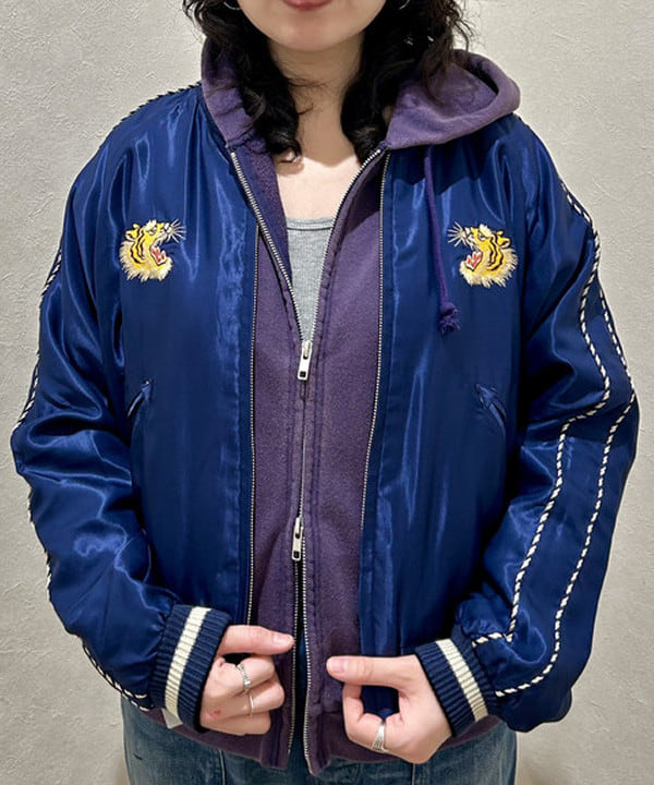 Sakiさんの「BEAMS WOMEN｜【別注】テーラー東洋 / 50th 50％ スカジャン」を使ったコーディネート