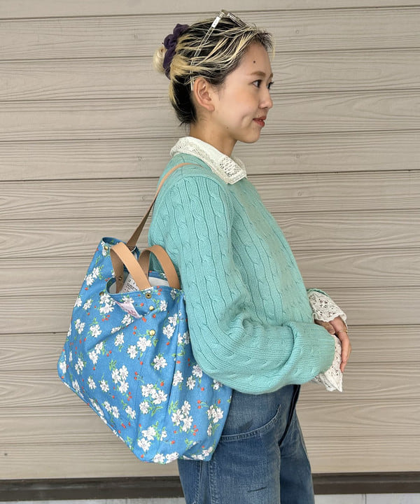 MATSUMOTO AMIさんの「BEAMS WOMEN｜ヴィンテージ レース ブラウス」を使ったコーディネート