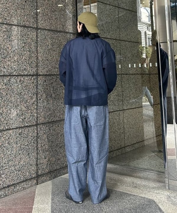 深澤 琥太郎さんの「BEAMS WOMEN｜ショートレングス シアー コーチシャツ【ワイドショートフィット】」を使ったコーディネート