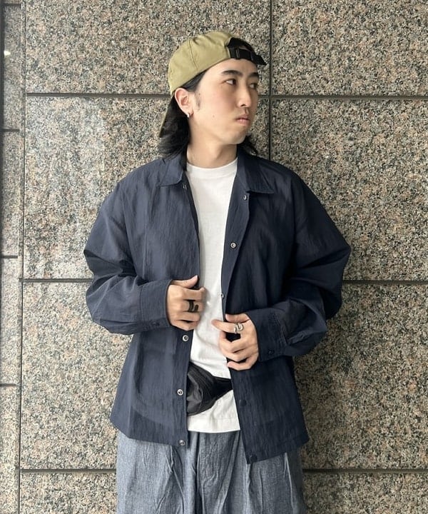 深澤 琥太郎さんの「BEAMS WOMEN｜ショートレングス シアー コーチシャツ【ワイドショートフィット】」を使ったコーディネート