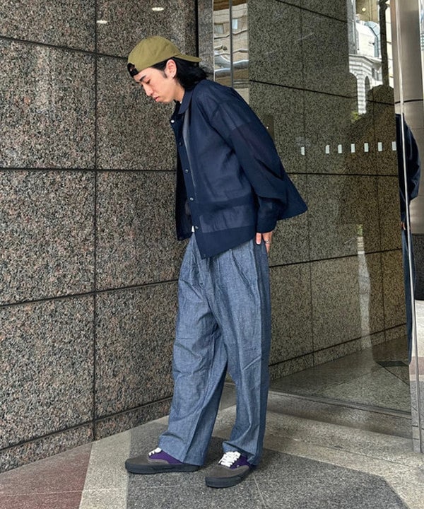 深澤 琥太郎さんの「BEAMS WOMEN｜ショートレングス シアー コーチシャツ【ワイドショートフィット】」を使ったコーディネート