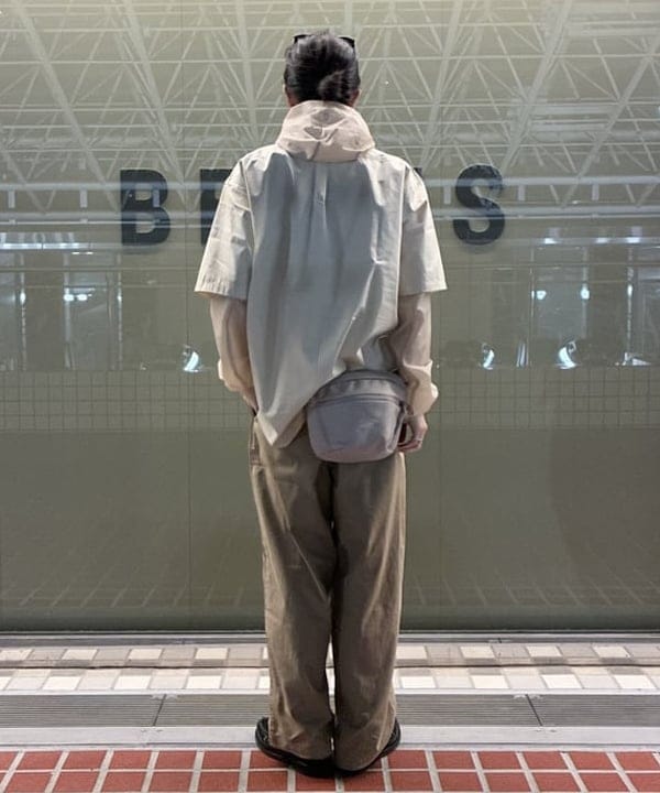 久保田 耀さんの「BEAMS｜【別注】FRED PERRY / Broad Short Sleeve Shirts｜半袖｜ブロード生地 上品｜別注 」を使ったコーディネート