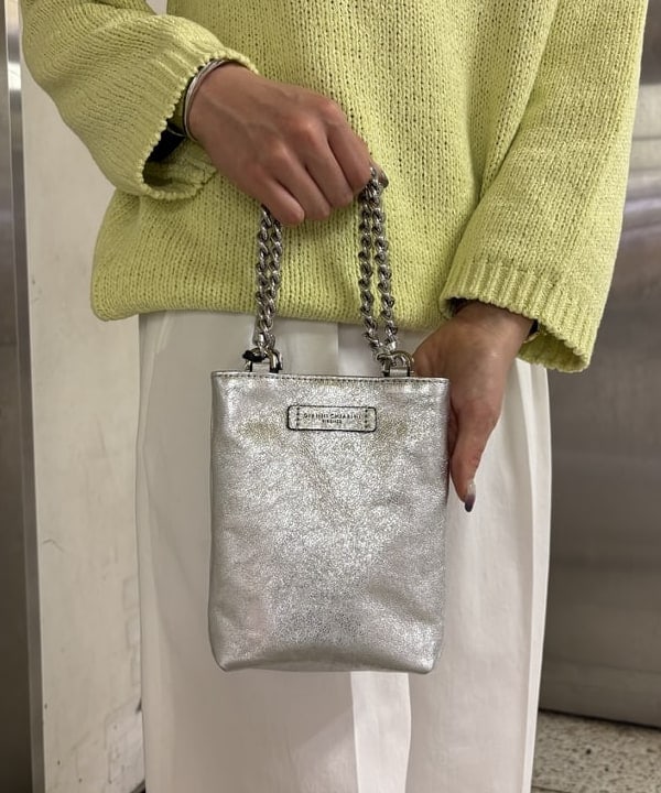 中平 あみさんの「BEAMS WOMEN｜コットン ローゲージ ロングスリーブ プルオーバー」を使ったコーディネート