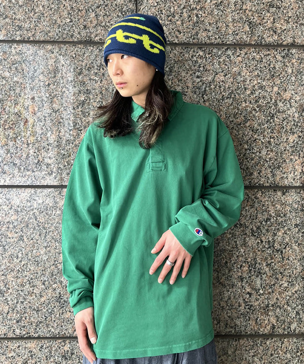 菊田 悠さんの「BEAMS WOMEN｜【別注】Champion / Rugger Shirt」を使ったコーディネート