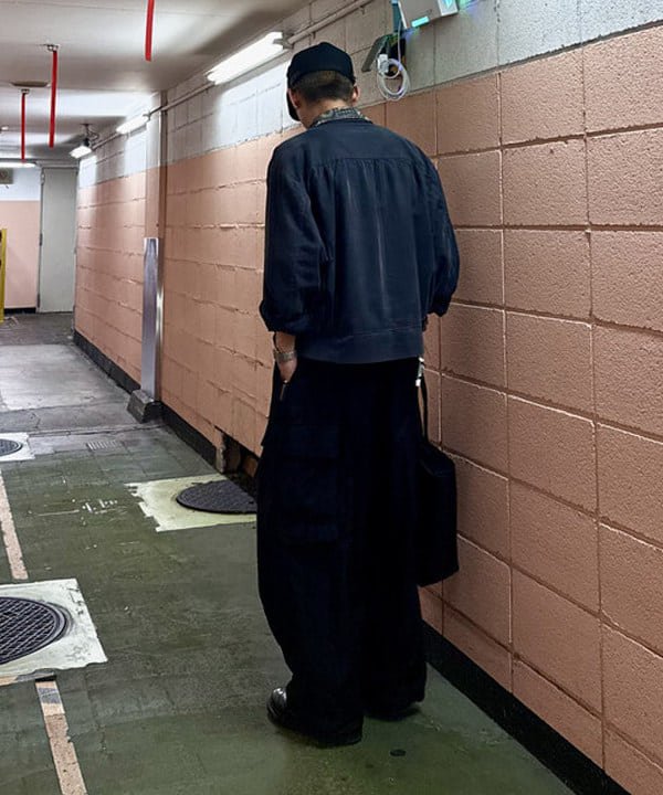 山本 泰紀さんの「BEAMS WOMEN｜Open Collar Block Print」を使ったコーディネート