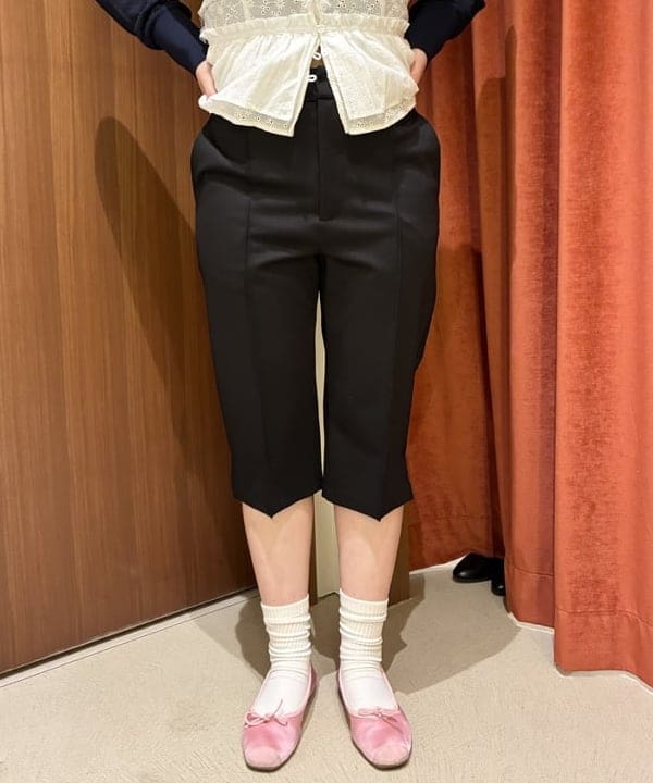 晶さんの「BEAMS WOMEN｜【別注】FRED PERRY / RIB-KNITTED CARDIGAN」を使ったコーディネート