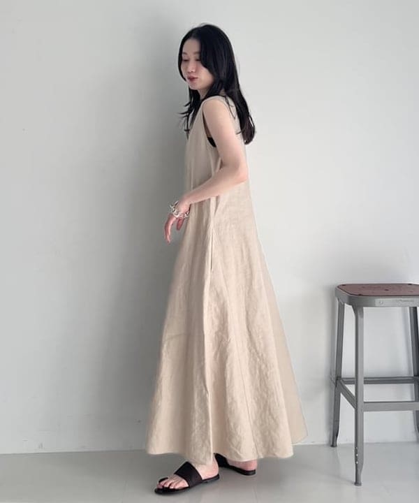 隈元 楓さんの「BEAMS WOMEN｜シンプル リネン 2WAY ドレス .M」を使ったコーディネート