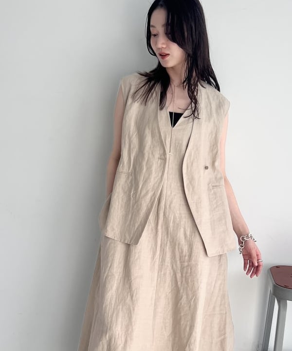 隈元 楓さんの「BEAMS WOMEN｜シンプル リネン 2WAY ドレス .M」を使ったコーディネート