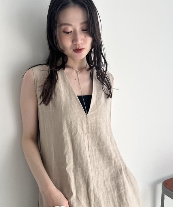 隈元 楓さんの「BEAMS WOMEN｜シンプル リネン 2WAY ドレス .M」を使ったコーディネート