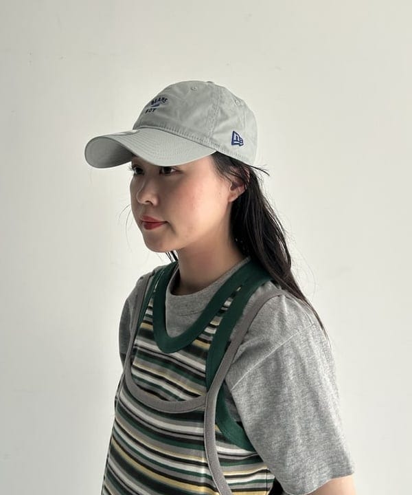 清水 彩乃さんの「BEAMS WOMEN｜【別注】NEW ERA / BBロゴ 920 キャップ」を使ったコーディネート