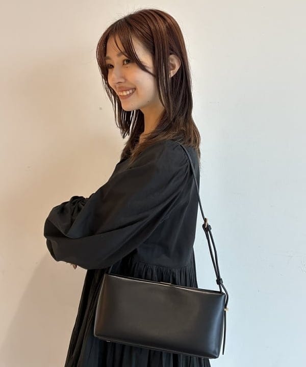 茂野 真楓さんの「BEAMS WOMEN｜【別注】MARIHA / エンジェルのミニワンピース」を使ったコーディネート