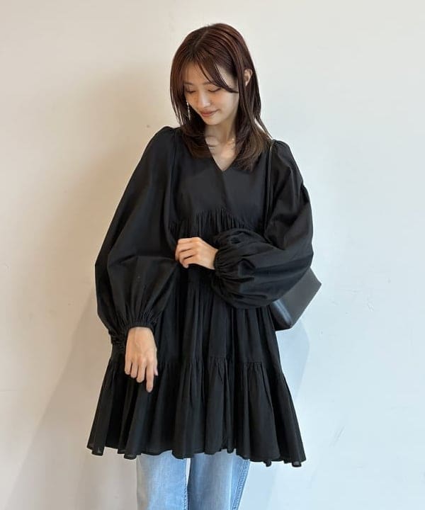 茂野 真楓さんの「BEAMS WOMEN｜【別注】MARIHA / エンジェルのミニワンピース」を使ったコーディネート