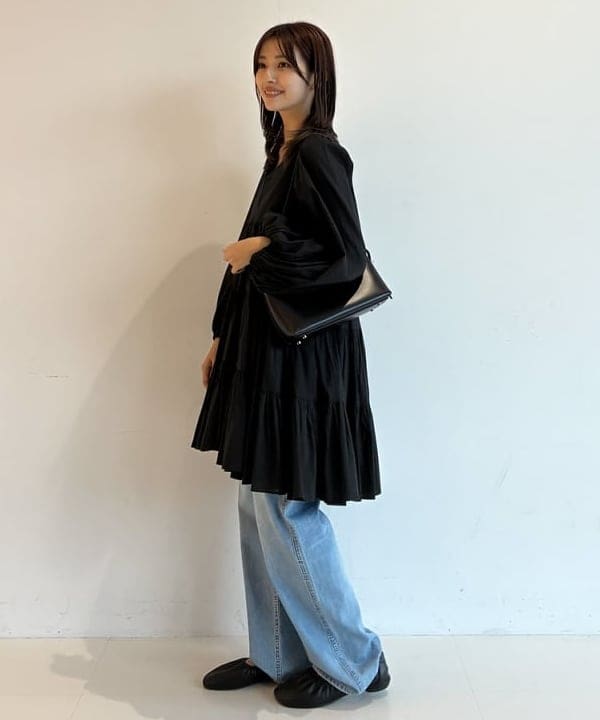 茂野 真楓さんの「BEAMS WOMEN｜【別注】MARIHA / エンジェルのミニワンピース」を使ったコーディネート