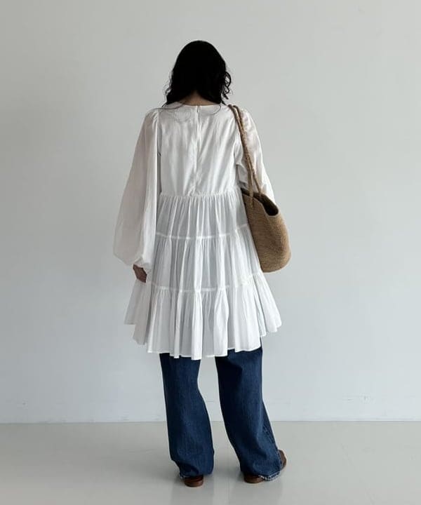 坂本 涼花さんの「BEAMS WOMEN｜MIORA / ラフィア トートバッグ」を使ったコーディネート