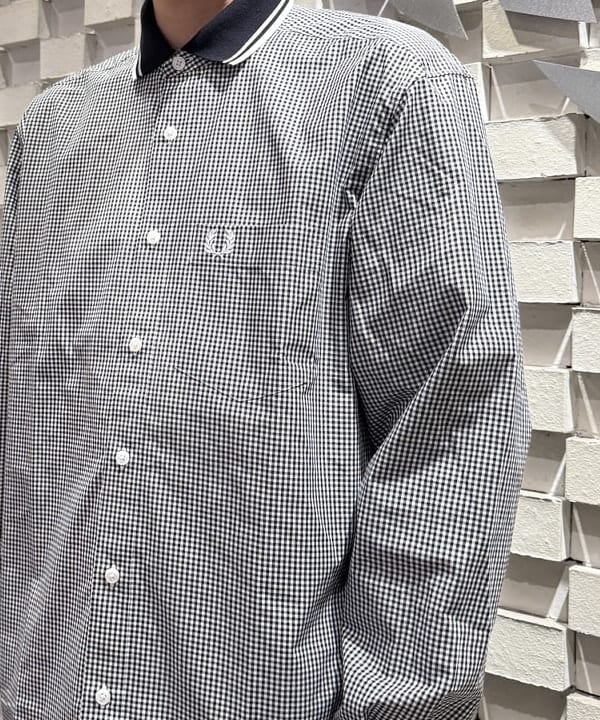 Yutoさんの「BEAMS WOMEN｜【別注】FRED PERRY / リブカラー シャツ」を使ったコーディネート