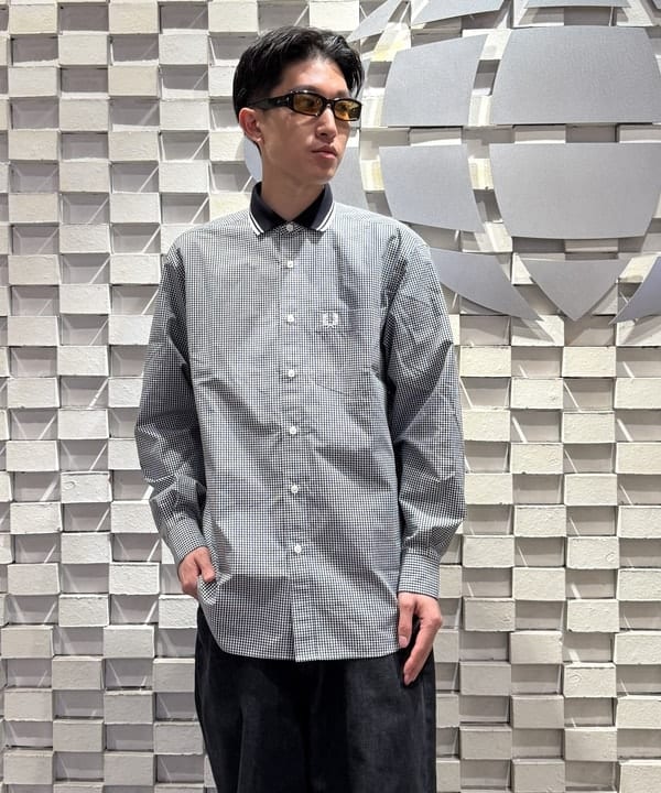 Yutoさんの「BEAMS WOMEN｜【別注】FRED PERRY / リブカラー シャツ」を使ったコーディネート