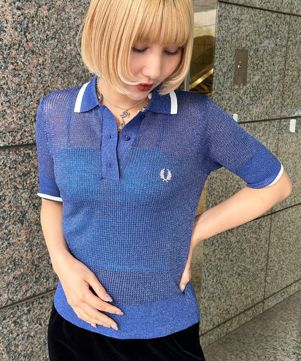 佐藤 亜美さんの「BEAMS WOMEN｜【別注】FRED PERRY / リブ ニット シャツ」を使ったコーディネート