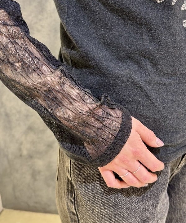 reinaさんの「BEAMS WOMEN｜レース テープ キリカエ Tシャツ」を使ったコーディネート