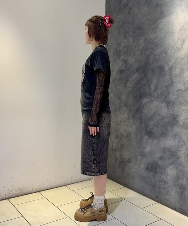 reinaさんの「BEAMS WOMEN｜レース テープ キリカエ Tシャツ」を使ったコーディネート