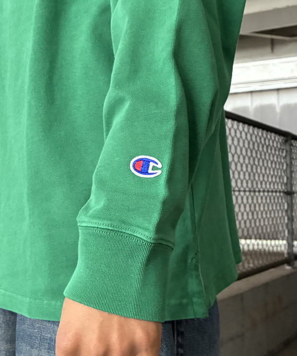 NADEL ナデールさんの「BEAMS WOMEN｜【別注】Champion / Rugger Shirt」を使ったコーディネート