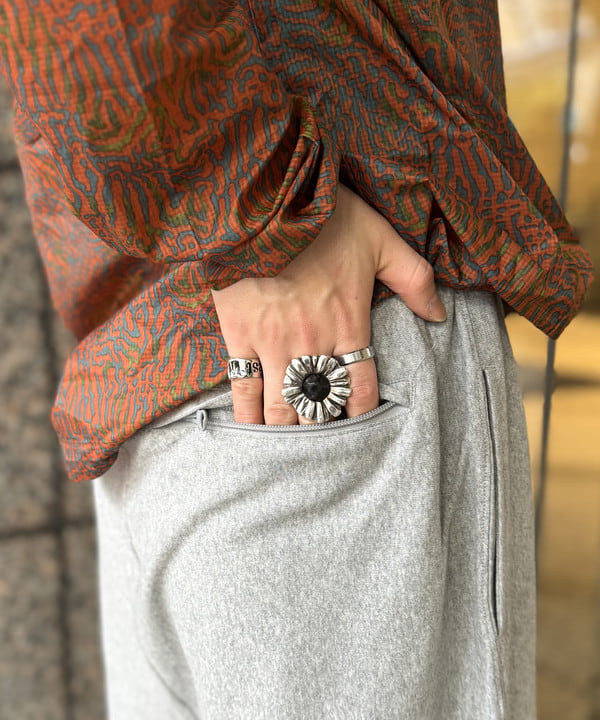 配島 孝明さんの「BEAMS WOMEN｜ツイル イージー ジャケット」を使ったコーディネート