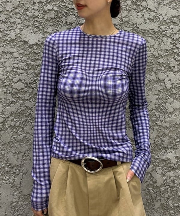 ササキさんの「BEAMS WOMEN｜2タック カーブ バレル チノパンツ」を使ったコーディネート