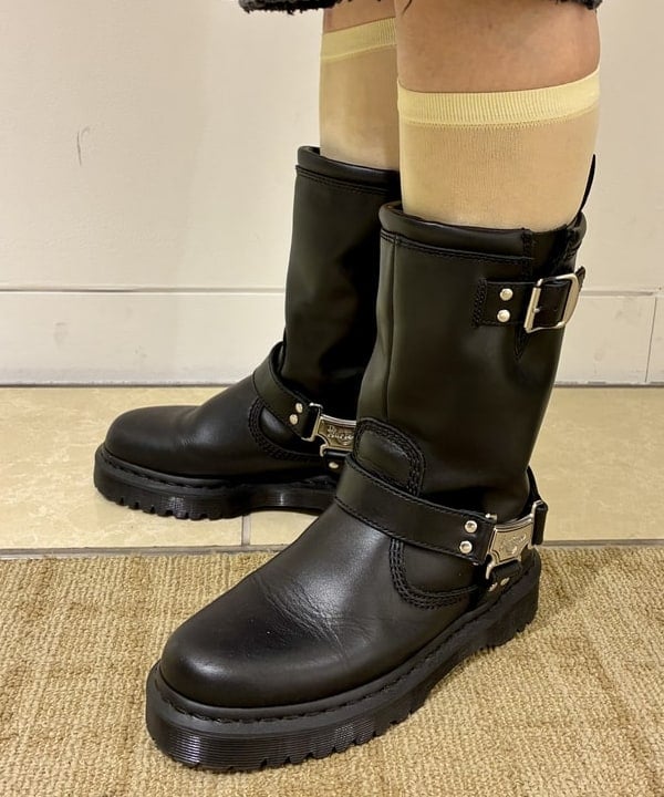 ハルキ　モモナさんの「BEAMS WOMEN｜upper hights / THE LIAMSHT デニム ショートパンツ」を使ったコーディネート