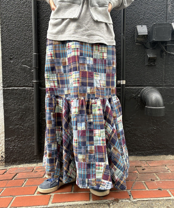 津藤 理佐子さんの「BEAMS WOMEN｜リブ クルー 3/4」を使ったコーディネート