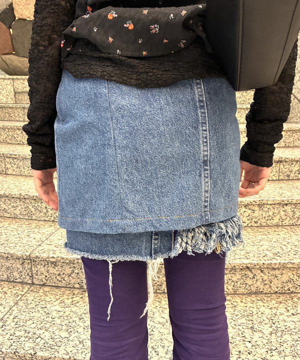 森本 理絵さんの「BEAMS WOMEN｜ジャカード レース クルーネック Tシャツ」を使ったコーディネート