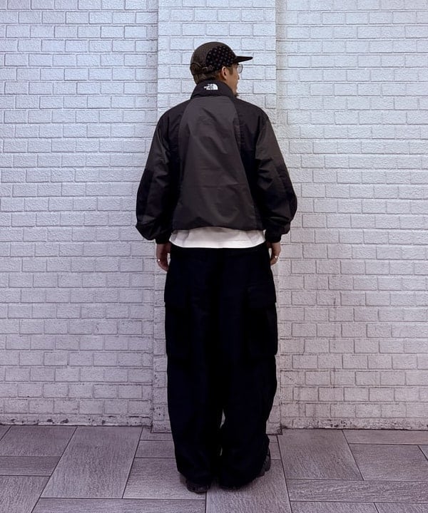 山本 泰紀さんの「BEAMS WOMEN｜THE NORTH FACE / CHIMNEY WIND JACKET」を使ったコーディネート