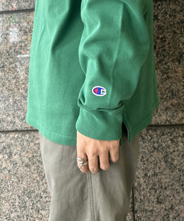 深澤 琥太郎さんの「BEAMS WOMEN｜【別注】Champion / Rugger Shirt」を使ったコーディネート