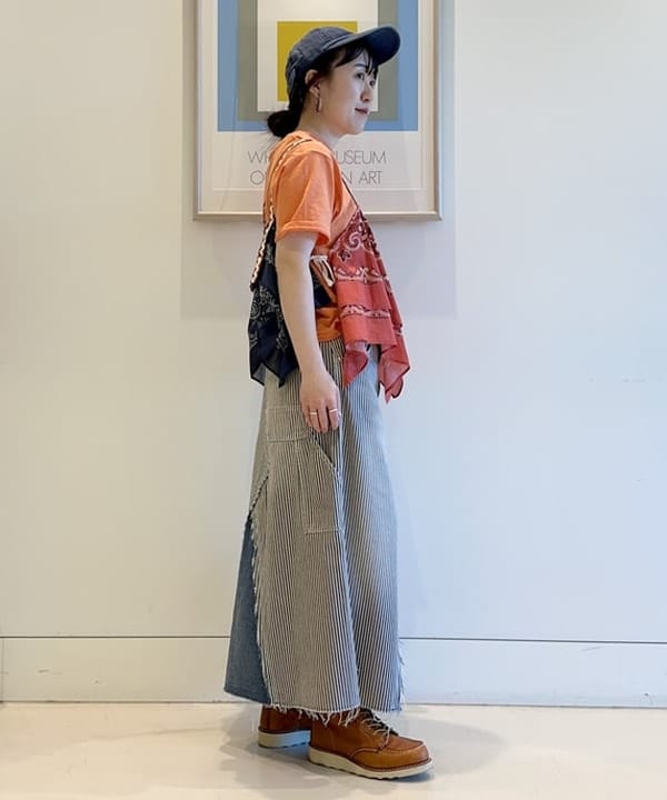 イシイ サオリさんの「BEAMS WOMEN｜Superior Stitch Embroidery / DOG 刺繍 CAP」を使ったコーディネート