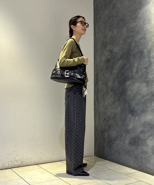 ササキさんの「BEAMS WOMEN｜ジャカード デニム ストレート パンツ」を使ったコーディネート