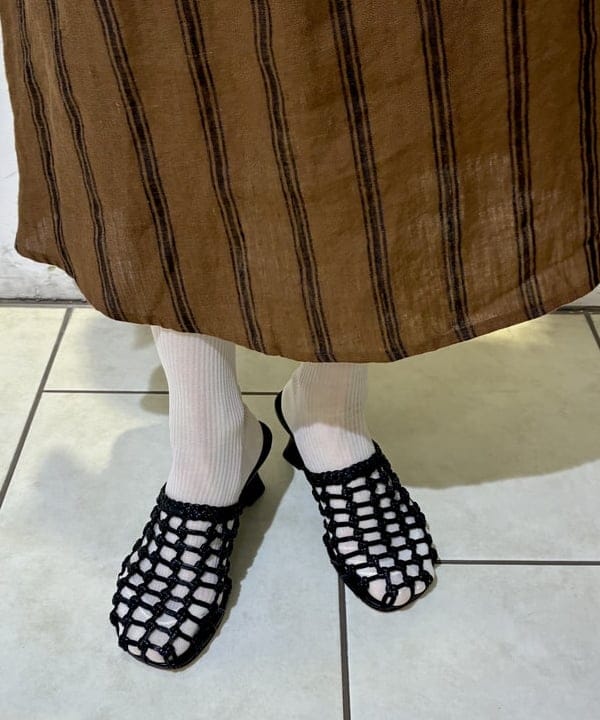 ササキさんの「BEAMS WOMEN｜リネン バルーンスリーブ ワンピース」を使ったコーディネート