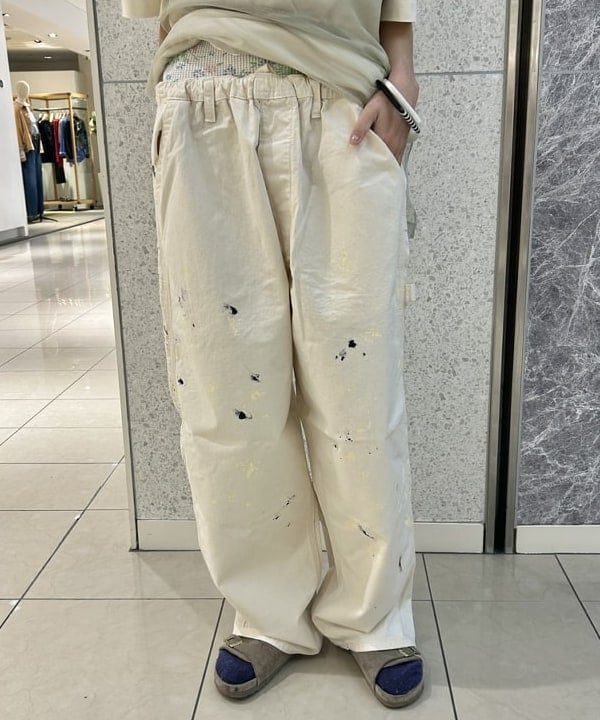 MATSUMOTO AMIさんの「BEAMS WOMEN｜【別注】HEAR MY NAME &times; maturely / メモラブル プリント Tシャツ」を使ったコーディネート