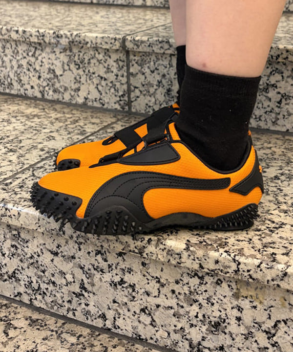 まゆちゃんさんの「BEAMS WOMEN｜PUMA / モストロ テック スニーカー」を使ったコーディネート