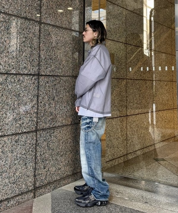 Ryohei Takataさんの「BEAMS WOMEN｜ショートレングス シアー コーチシャツ【ワイドショートフィット】」を使ったコーディネート