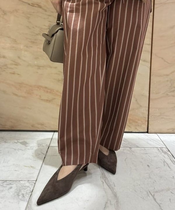 塚越 有紀さんの「BEAMS WOMEN｜3ゲージ コットン メッシュ プルオーバー」を使ったコーディネート