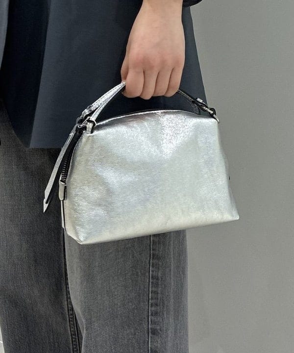 菜月さんの「BEAMS WOMEN｜AK+1 / シアー 4ボタン ダブル ジャケット」を使ったコーディネート