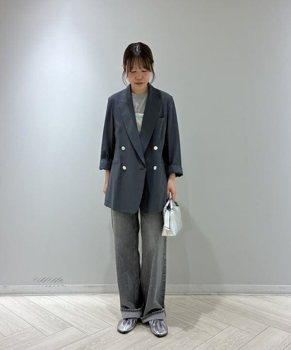 菜月さんの「BEAMS WOMEN｜AK+1 / シアー 4ボタン ダブル ジャケット」を使ったコーディネート