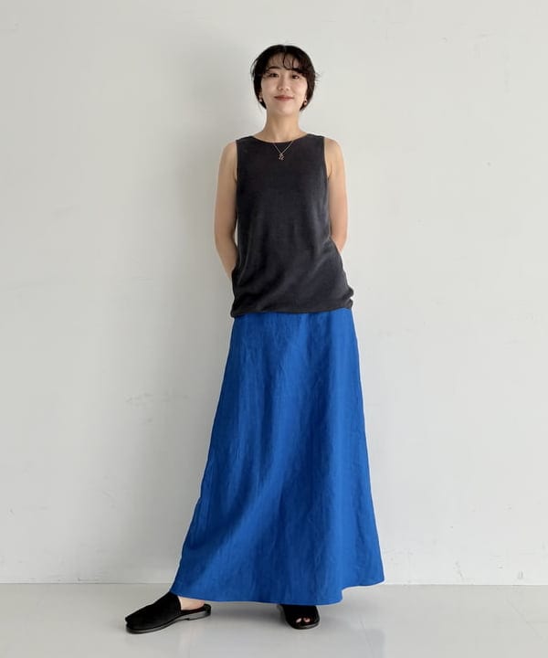 中丸　栞さんの「BEAMS WOMEN｜ソフトレザー 2WAY バッグ」を使ったコーディネート