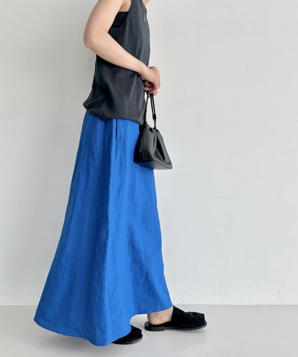 中丸　栞さんの「BEAMS WOMEN｜ソフトレザー 2WAY バッグ」を使ったコーディネート