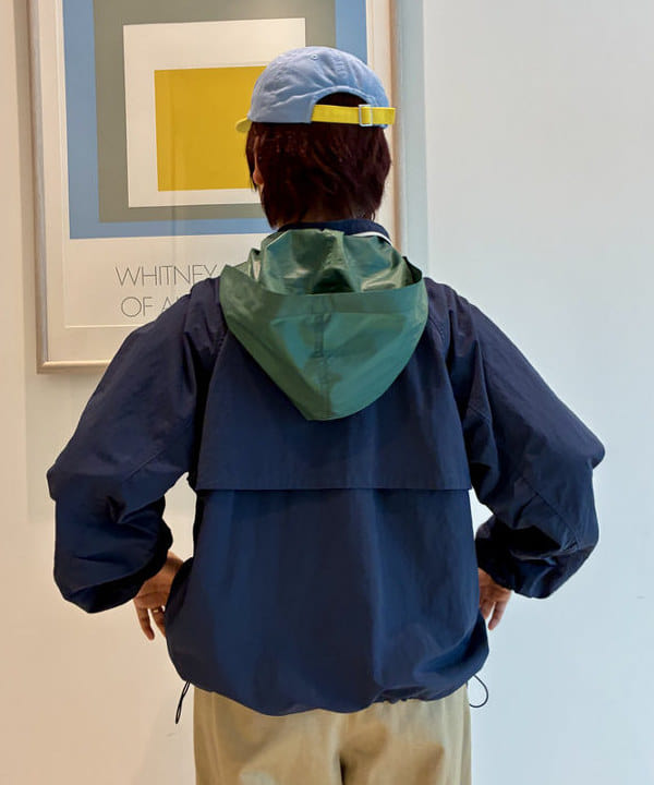 木村 梨香さんの「BEAMS WOMEN｜ナイロン パッカブル フード ジャケット」を使ったコーディネート