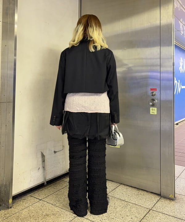 大石彩可さんの「BEAMS WOMEN｜シアー リブ ニット ポロ カーディガン」を使ったコーディネート