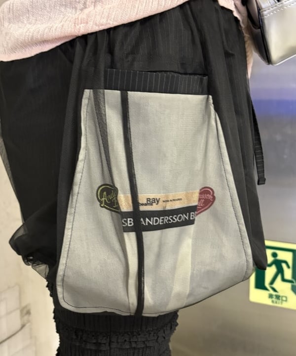 大石彩可さんの「BEAMS WOMEN｜シアー リブ ニット ポロ カーディガン」を使ったコーディネート