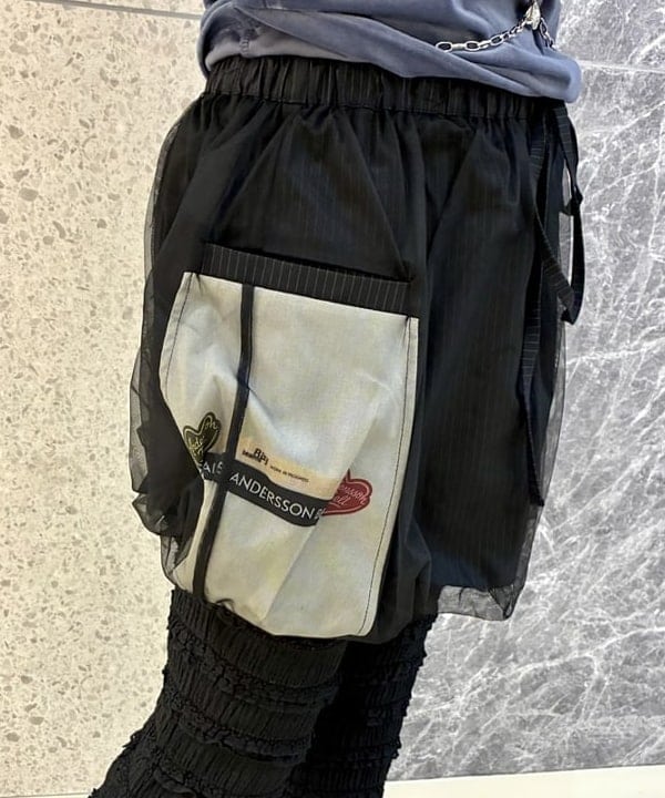 カタヤマ アヤさんの「BEAMS WOMEN｜レース テープ キリカエ Tシャツ」を使ったコーディネート