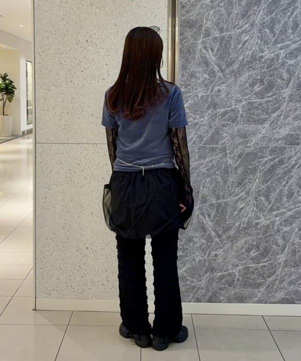 カタヤマ アヤさんの「BEAMS WOMEN｜レース テープ キリカエ Tシャツ」を使ったコーディネート