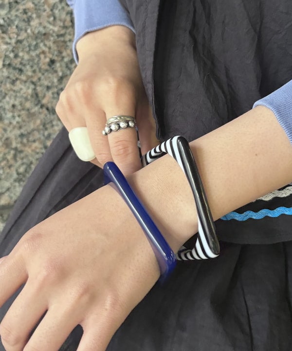 ばるたんさんの「BEAMS WOMEN｜【別注】trepied / ティアード ブラウス」を使ったコーディネート