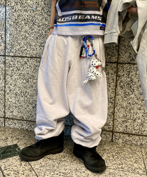 はるひむさんの「BEAMS WOMEN｜スウェット ジップ フーディー」を使ったコーディネート