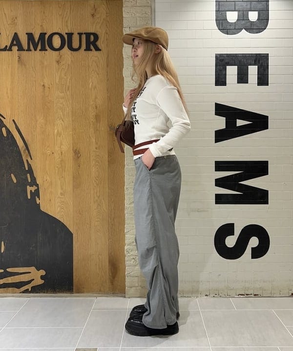 桃羽さんの「BEAMS WOMEN｜【別注】WILD THINGS / OVER PANTS」を使ったコーディネート